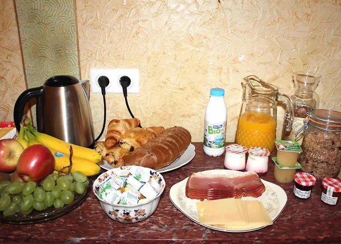 Alojamento de Acomodação e Pequeno-almoço La Source 3*